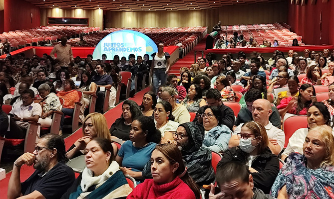 515 docentes se certificaron en los procesos de formaci&oacute;n del programa Juntos Aprendemos