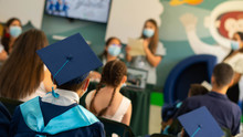 Se vivieron emotivamente los grados y promociones simb&oacute;licas en el Aula Lili