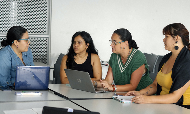 Secretar&iacute;a de Educaci&oacute;n busca profesionales de apoyo para estudiantes con discapacidades visuales