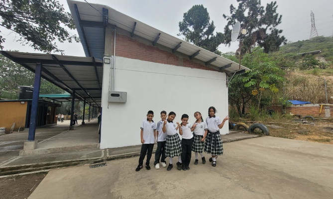 325 millones de pesos fueron invertidos en adecuaciones de la sede educativa Inmaculada Batacl&aacute;n