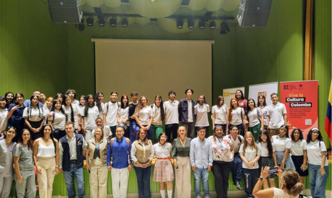 Culmin&oacute; con &eacute;xito la formaci&oacute;n de los 92 contralores y personeros estudiantiles