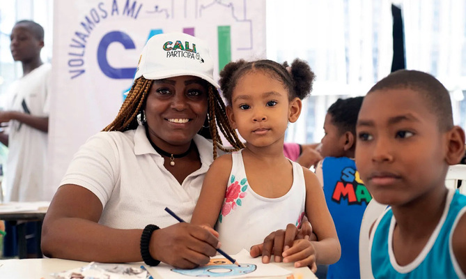 Plan Jarill&oacute;n de Cali llev&oacute; una oferta de servicios institucionales a Torres de la Paz: acciones con calidad de vida para familias reasentadas