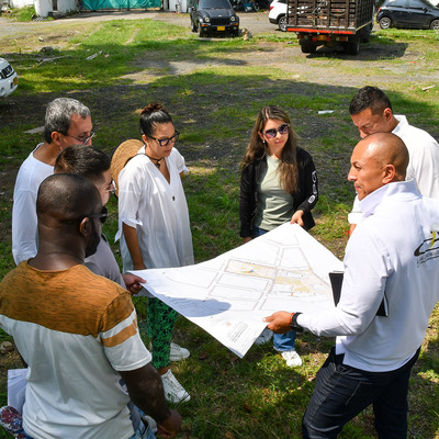 Consorcio constructor del Parque Tecnol&oacute;gico de Innovaci&oacute;n San Fernando visit&oacute; el predio