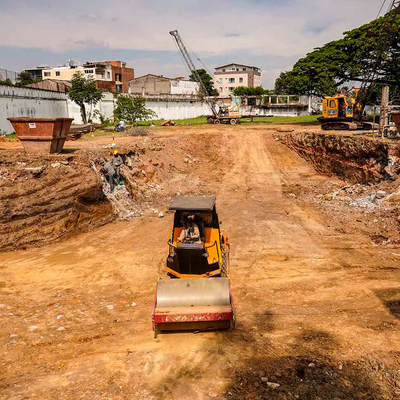 Obreros y maquinaria avanzan en la construcci&oacute;n del Parque Tecnol&oacute;gico de Innovaci&oacute;n San Fernando