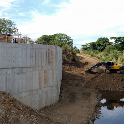 Hormig&oacute;n de 13 metros evitar&aacute; riesgos en Parque Pac&iacute;fico