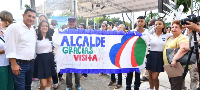 Comunidad del barrio El Guabal recibi&oacute; al alcalde Jorge Iv&aacute;n Ospina, en la sexta jornada de Gobierno al Barrio