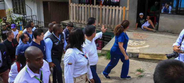 Alcald&iacute;a de Cali hace presencia articulada en Brisas de Mayo