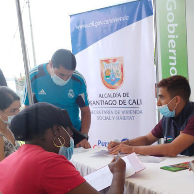 Gobierno al Barrio lleg&oacute; con oferta de vivienda al barrio Floralia