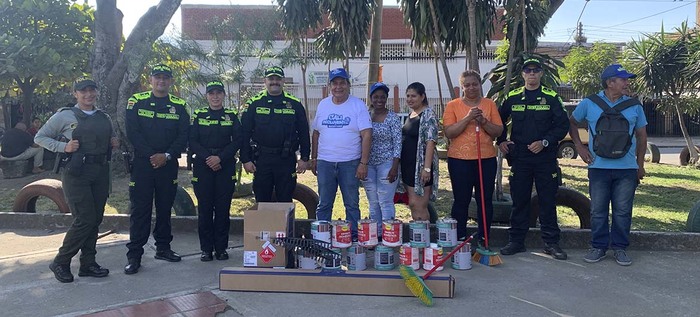 La comunidad y autoridades de la Comuna 7 unidos para recuperar el parque El Encuentro