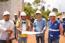 Alcalde de Cali verific&oacute; obras del proyecto integral Cristo Rey