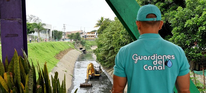 &lsquo;Guardianes&rsquo; custodiar&aacute;n los canales de aguas lluvias en Cali
