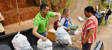 Comerciantes de Cristo Rey reciben mercados de la Alcald&iacute;a