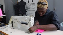 Estudiantes de &lsquo;Todas y Todos a Estudiar&rsquo; expondr&aacute;n sus creaciones en &lsquo;Cali Distrito Moda&rsquo;
