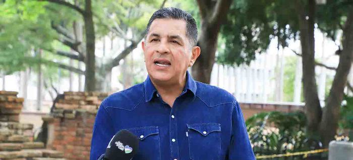 &ldquo;Todos debemos estar alerta&rdquo;: Jorge Iv&aacute;n Ospina