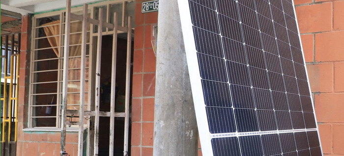 Dos mil hogares cale&ntilde;os ya cuentan con energ&iacute;a solar