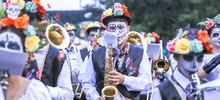 Las culturas del Valle desfilaron por la Calle de la Feria de Cali