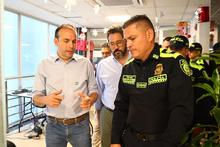 Alcalde Eder anuncia presencia en la calle de la Polic&iacute;a