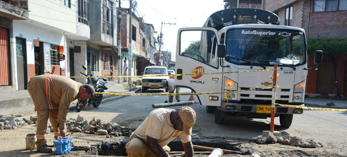 Emcali lleva a cabo reparaciones en el sistema de acueducto en siete puntos  de la ciudad