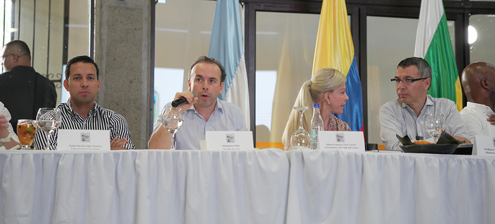 Alcald&iacute;a de Cali y Ministerio de Transporte establecieron mesas de trabajo para avanzar con proyectos estrat&eacute;gicos de la ciudad