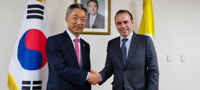 &iexcl;Una misi&oacute;n para hacer de Cali la puerta de entrada al Asia Pac&iacute;fico!