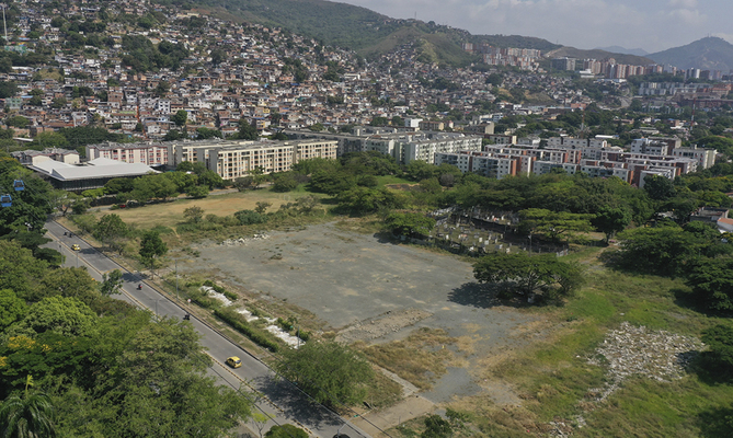Siete cosas que los cale&ntilde;os deben saber sobre la adquisici&oacute;n de los tres predios de la 50 por parte del Distrito de Cali