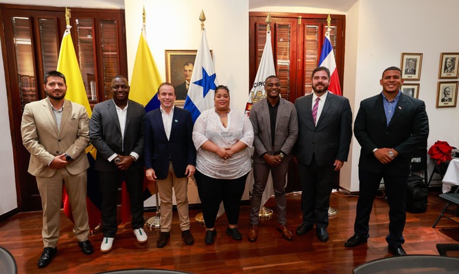 El alcalde de Cali, Alejandro Eder, asume la presidencia de la Alianza de Ciudades para la Protecci&oacute;n del Choc&oacute; Biogeogr&aacute;fico