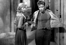 Semana del D&iacute;a Internacional del Teatro  CICLO DE LAS TABLAS A LA PANTALLA  Pel&iacute;cula: UN TRANV&Iacute;A LLAMADO DESEO de Elia Kazan.  Fecha: Mi&eacute;rcoles, marzo 29 de 2017 Lugar: Sala 218 Centro Cultural de Cal