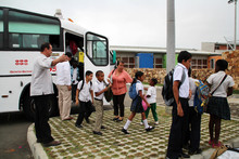 Transporte escolar especial Llano Verde