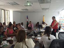 Capacitaci&oacute;n Restituci&oacute;n de Tierras a servidores p&uacute;blicos del Departamento Administrativo de Hacienda - Junio 23 de 2016