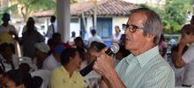 Para evaluar el avance de la gesti&oacute;n municipal, Maurice Armitage se reuni&oacute; con l&iacute;deres de la comuna 15 