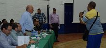 Para evaluar el avance de la gesti&oacute;n municipal, Maurice Armitage se reuni&oacute; con l&iacute;deres de la comuna 15 