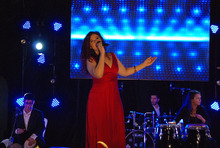 En un sentido y significativo concierto las mujeres le cantaron a Cali