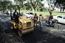 Calle 70 entre 1D - 7 Continuo a Metro Sur 