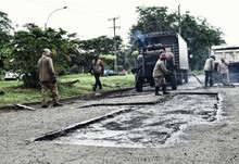 Simon Bolivar  carril auxiliar con 67 b 82