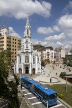 Iglesia Ermita y Boulevar 