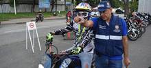 Los &lsquo;test drive&rsquo;  demostraron la diferencia entre manejar y conducir una motocicleta 6