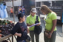 En la galer&iacute;a Santa Elena hay familias que viven de &lsquo;pura carreta&rsquo;
