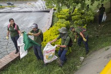 Jornada de limpieza de la Fuente de Miami 07