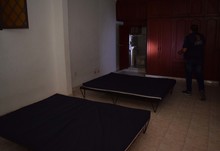 Sellan bar swinger 02