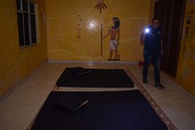 Sellan bar swinger 03