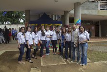 Gobierno Armitage enfoca su programa de inversi&oacute;n social en la educaci&oacute;n