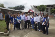 Gobierno Armitage enfoca su programa de inversi&oacute;n social en la educaci&oacute;n