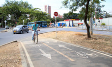 DAPM establece normas para la prelaci&oacute;n de la cicloinfraestructura en la red vial de Cali