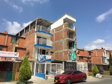 Vea c&oacute;mo construcciones irrespetan las normas urban&iacute;sticas