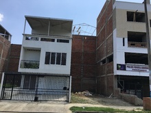 Vea c&oacute;mo construcciones irrespetan las normas urban&iacute;sticas