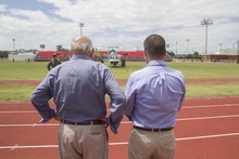 As&iacute; fue la ceremonia de entrega del helic&oacute;ptero que ya cuida a los cale&ntilde;os