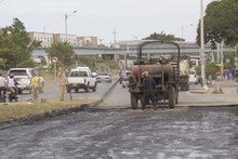 Jornada de &ldquo;Bacheton&rdquo; intervendr&aacute;  28 kil&oacute;metros en la Avenida Sim&oacute;n Bol&iacute;var y calle 16 3