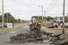 Jornada de &ldquo;Bacheton&rdquo; intervendr&aacute;  28 kil&oacute;metros en la Avenida Sim&oacute;n Bol&iacute;var y calle 16 9