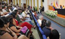 Alcalde Cali acompa&ntilde;&oacute; la ceremonia de grado de excombatientes de las FARC 22