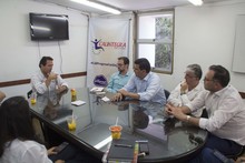 Alcalde de Cochabamba conoci&oacute; la experiencia cale&ntilde;a en la realizaci&oacute;n de eventos deportivos